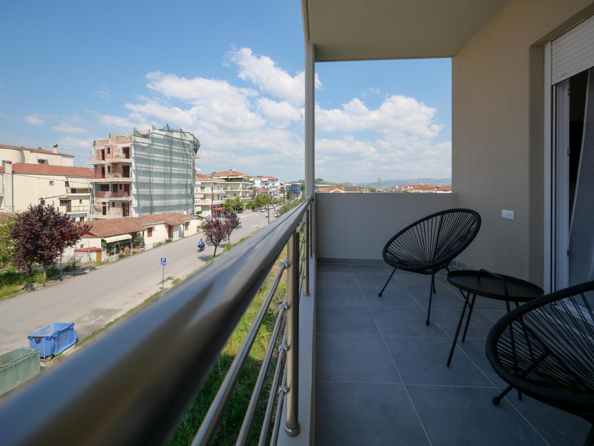 Deluxe Apartment Trikala  Ngoại thất bức ảnh